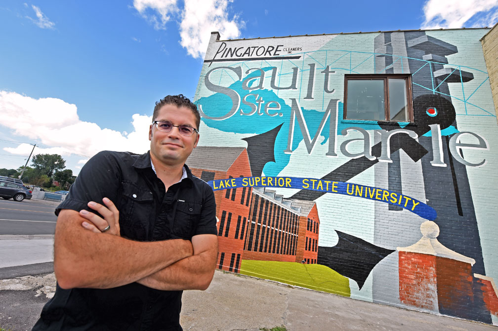 Eddy Lloyd Mural of LSSU