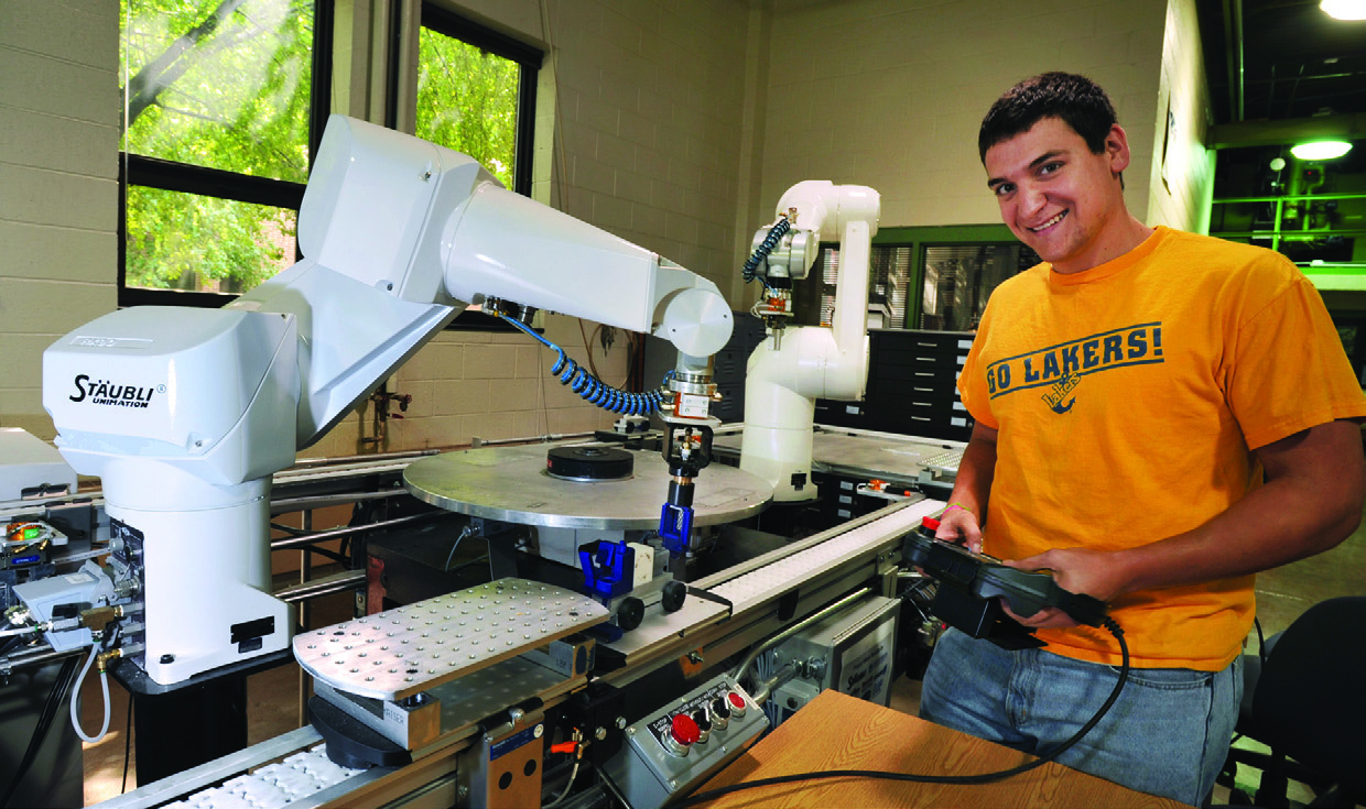 Engineering Robotics students have access to Staubli robots