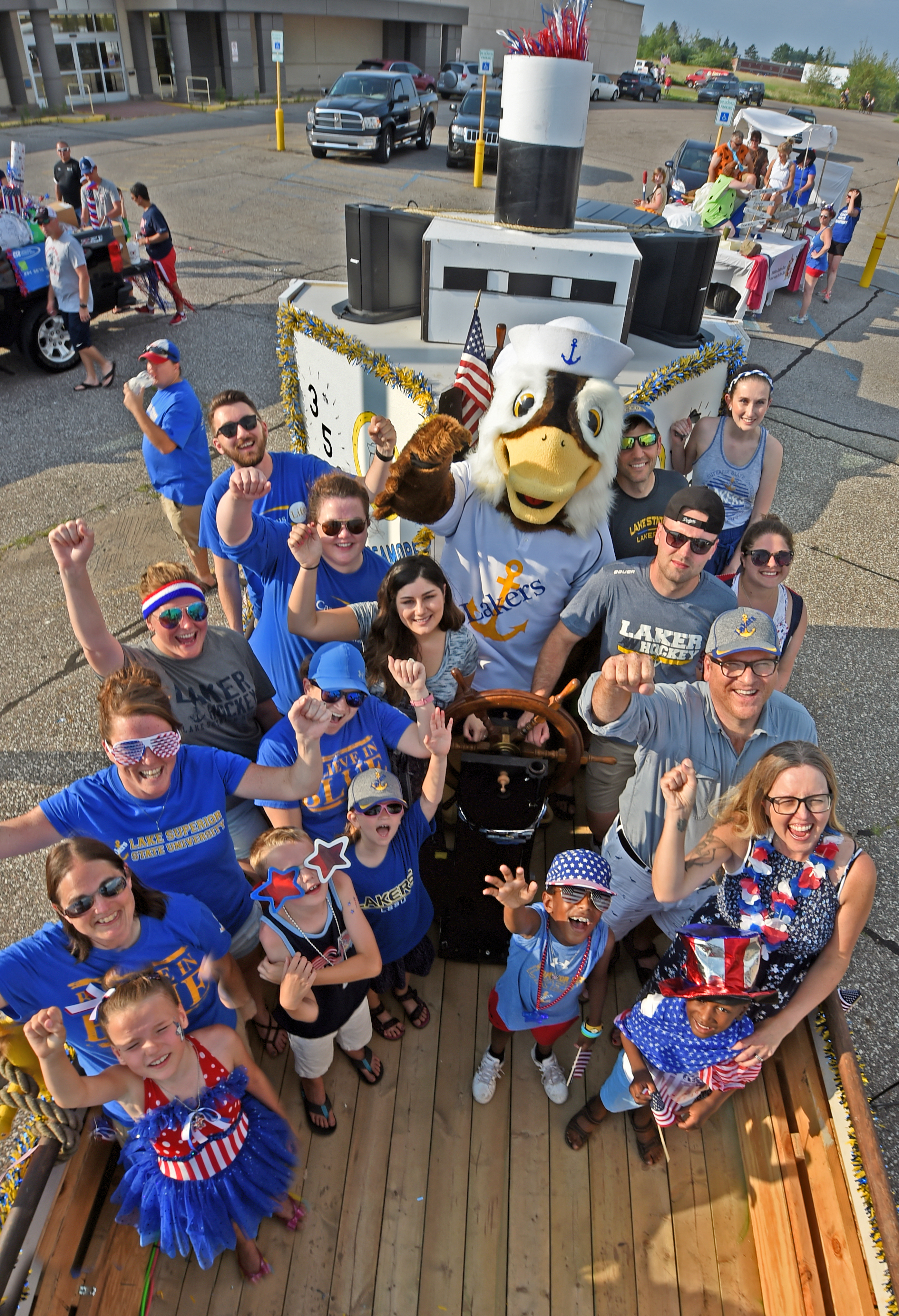 Group, July 4 Parade