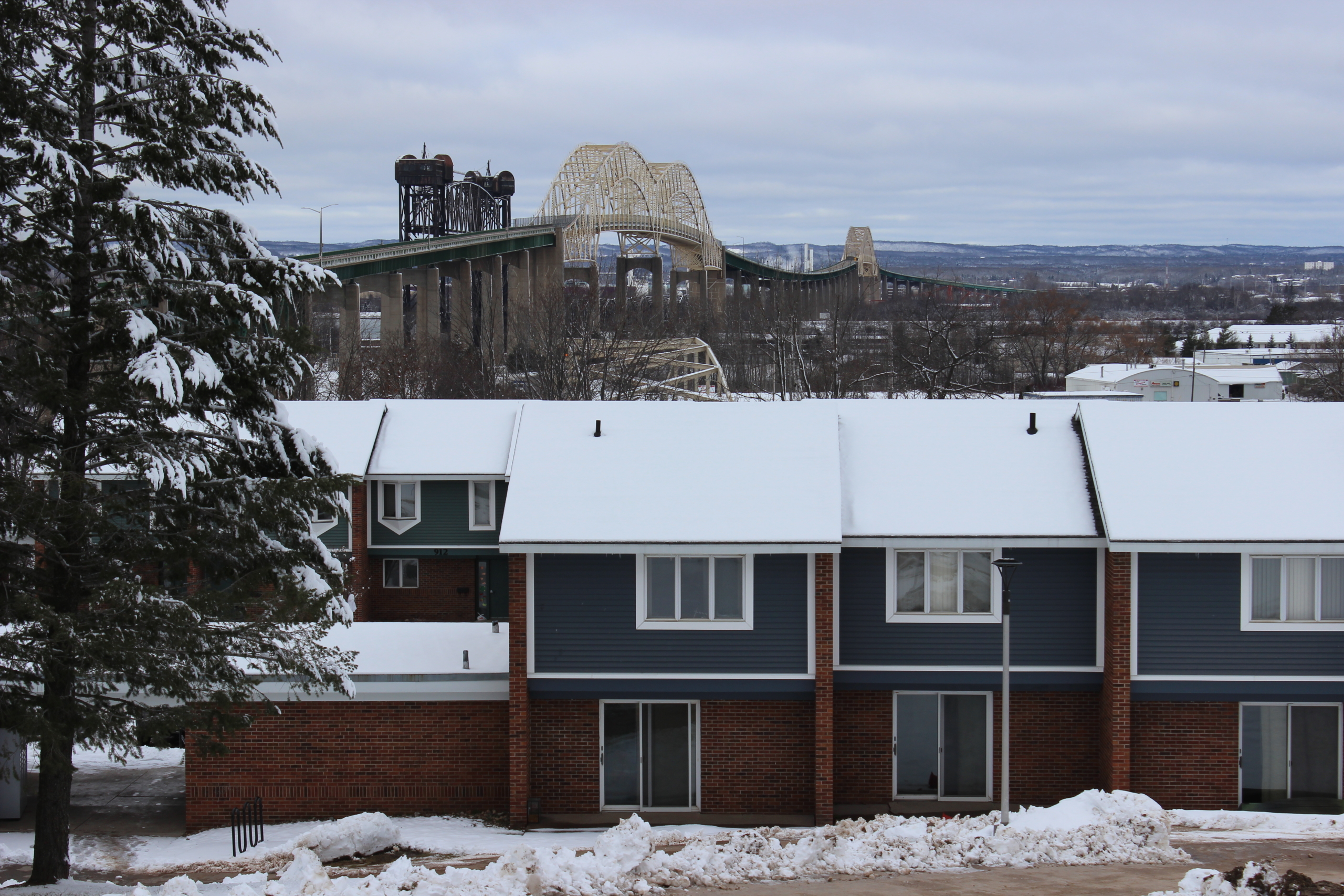 Townhouse Apartments